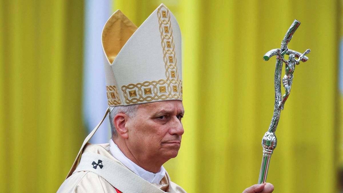 Papežovu bratrovi hrozili bombovým útokem